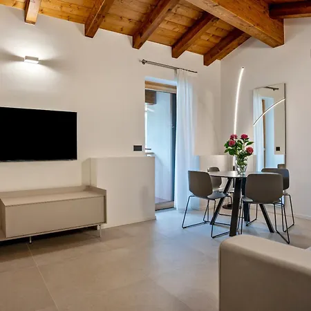 Apartment Midum Domus Attic Trento